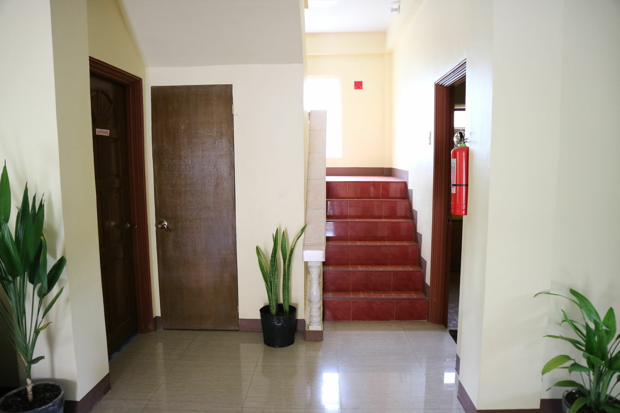 Oyo 422 Villa Emilia Pension House Panglao Bagian luar foto