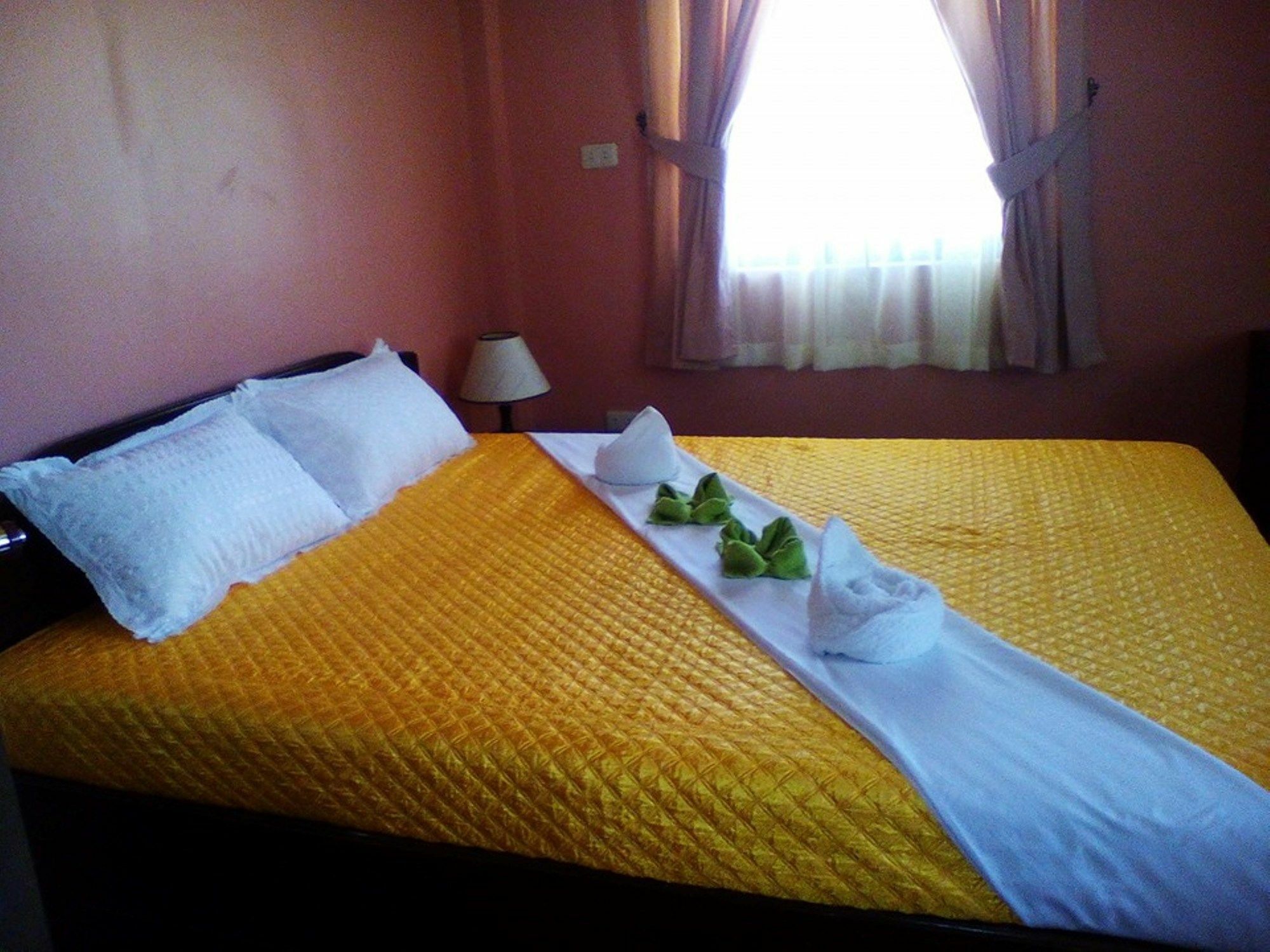 Oyo 422 Villa Emilia Pension House Panglao Bagian luar foto