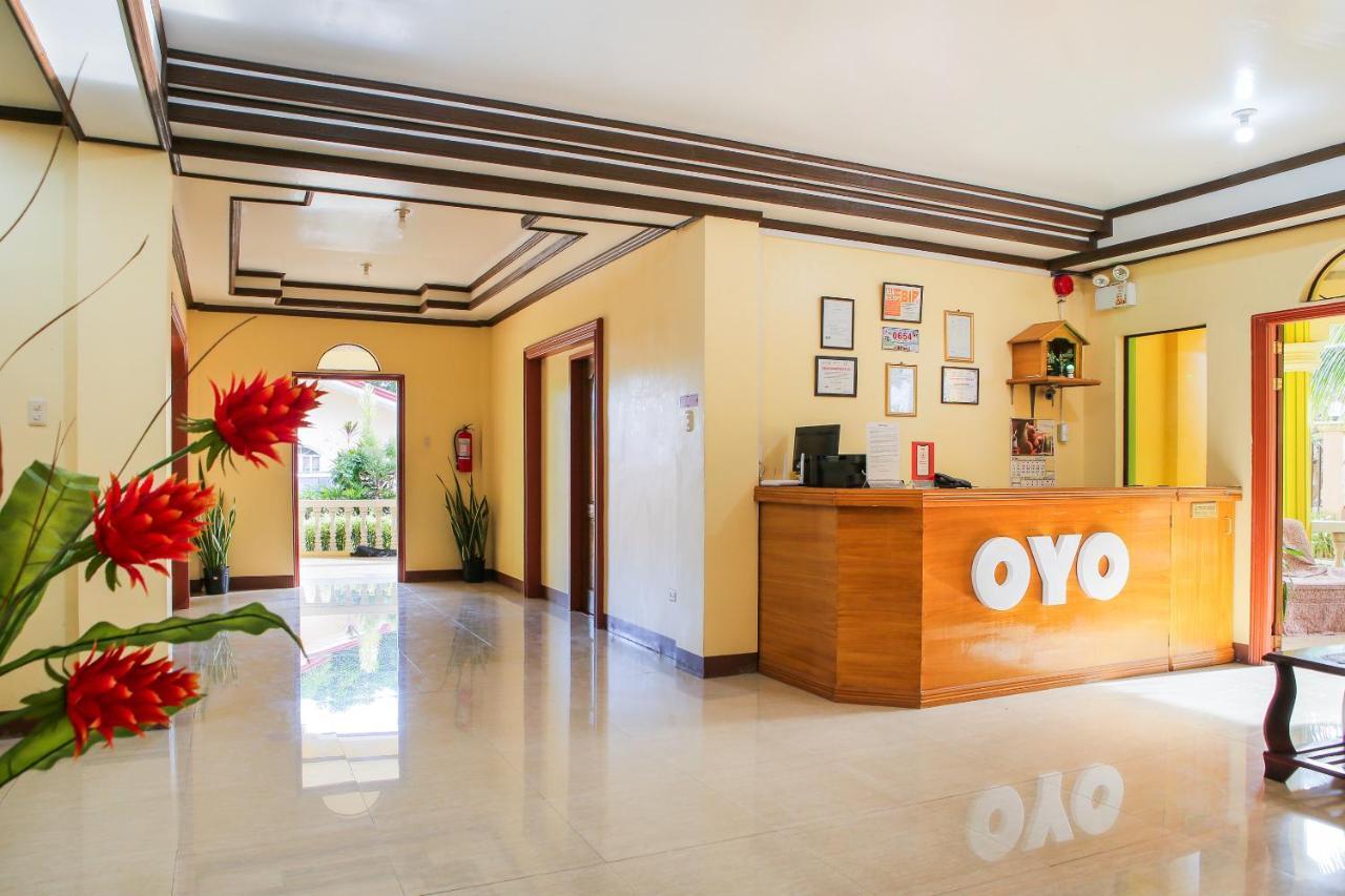 Oyo 422 Villa Emilia Pension House Panglao Bagian luar foto